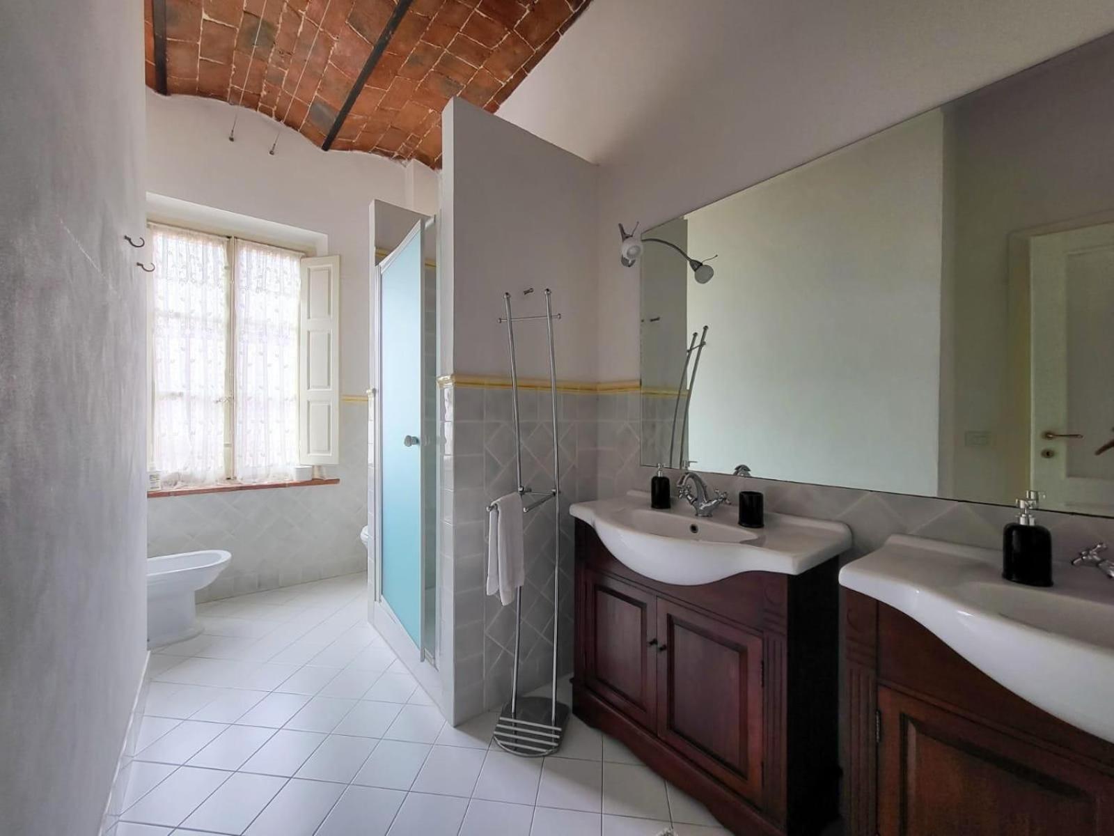 Le Antiche Scale 9 Apartment Lucca Bagian luar foto